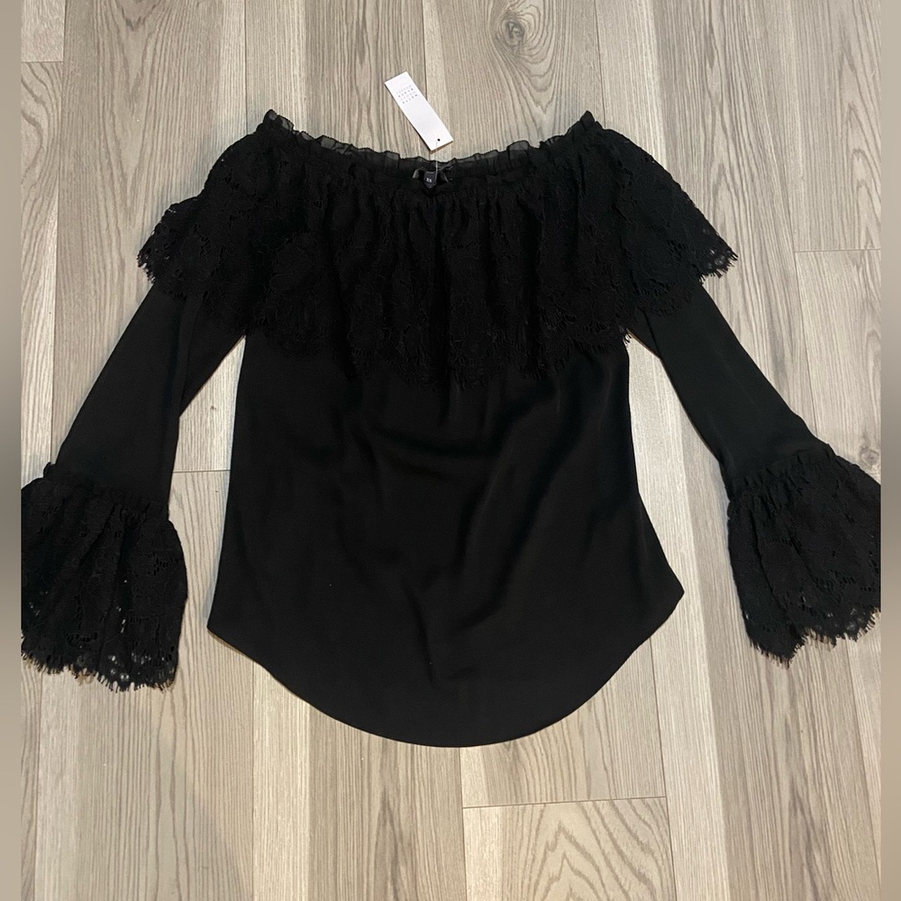 White House Black Market Lace Trim Top Size XS NWT